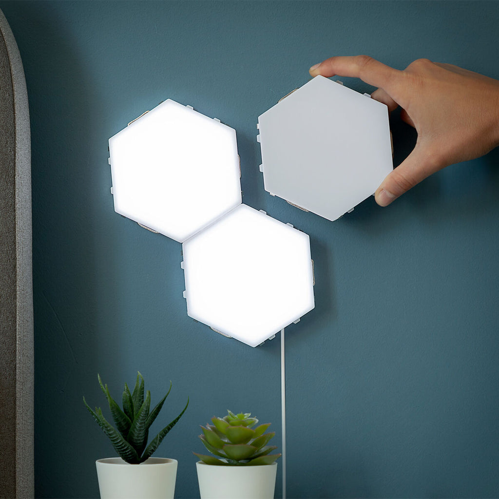Panneaux LED hexagonaux tactiles magnétiques, kit de 3 – Quivexa (photo 1)