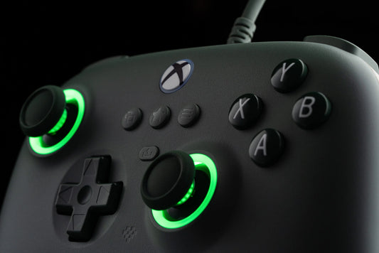 8Bitdo Ultimate C Wired Controller USB Gamepad with Hall Effect Joysticks for Xbox Series X、Series S, Xbox One, and PC Windows.